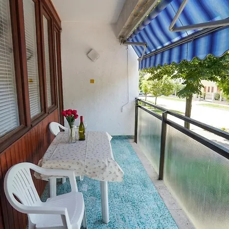 15min To - With Garage & Balcony * Balatonfüred